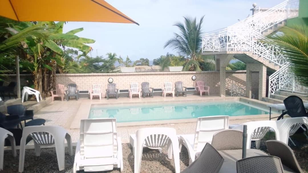 Residence Hoteliere L'Oceane 克里比 外观 照片