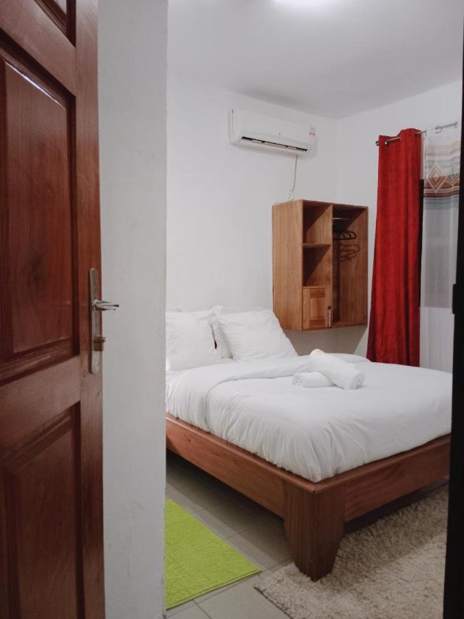 Residence Hoteliere L'Oceane 克里比 外观 照片